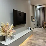 Perla 公寓 地拉那